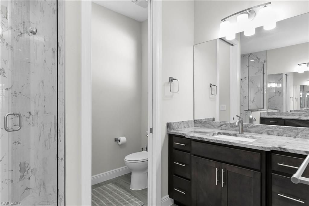 Image 22 of property listing at 635 NE 7th TER, Cape Coral, FL 33909