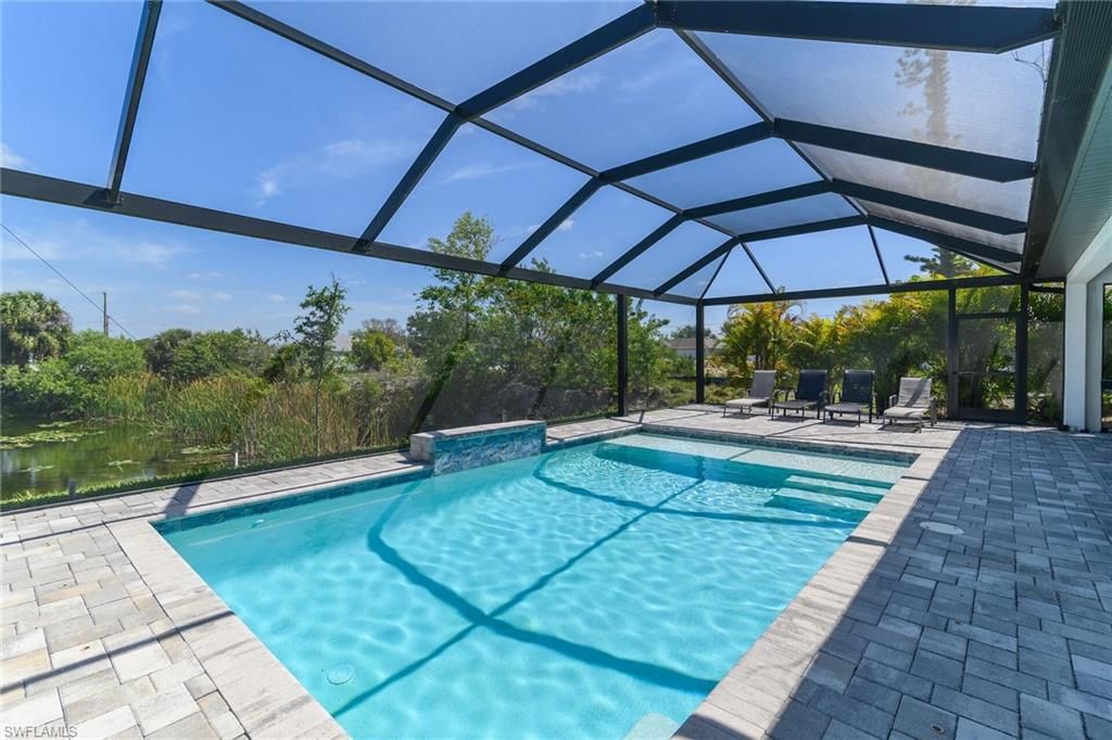 Image 28 of property listing at 635 NE 7th TER, Cape Coral, FL 33909
