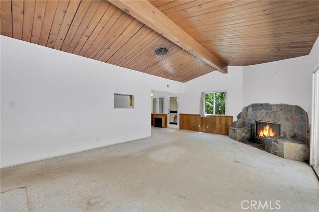 21724 Chatsworth Street, Chatsworth (los Angeles), CA 91311