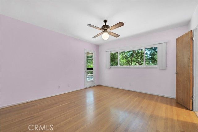 21724 Chatsworth Street, Chatsworth (los Angeles), CA 91311