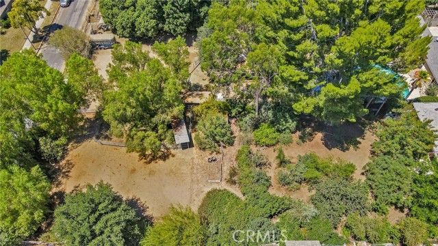 21724 Chatsworth Street, Chatsworth (los Angeles), CA 91311