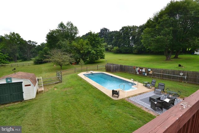 107 DOE RUN STATION RD, Coatesville, PA 19320
