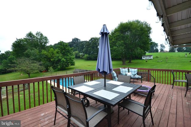 107 DOE RUN STATION RD, Coatesville, PA 19320
