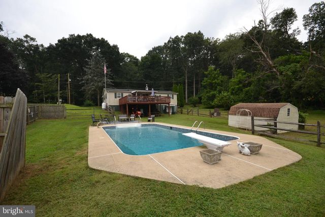 107 DOE RUN STATION RD, Coatesville, PA 19320