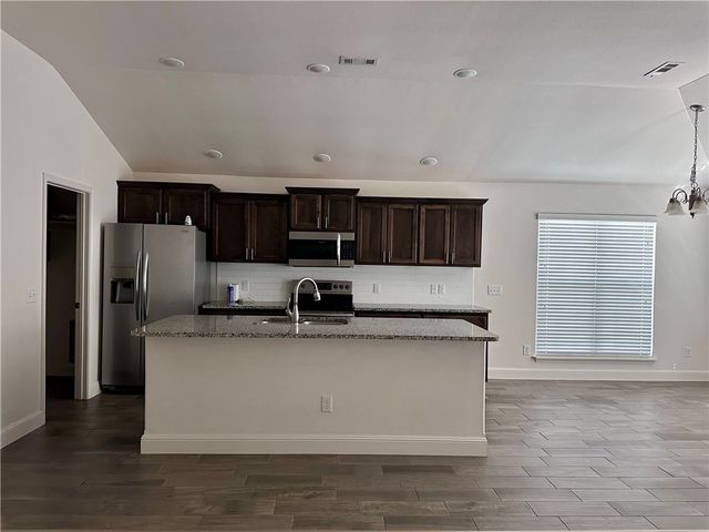 821 63rd Avenue, Bentonville, AR 72713