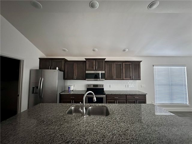 821 63rd Avenue, Bentonville, AR 72713