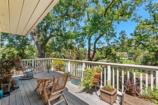 1112 Princeton Dr, Sonoma, CA 95476