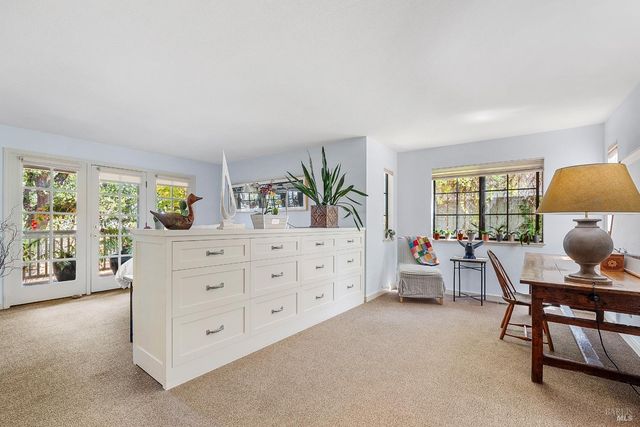 1112 Princeton Dr, Sonoma, CA 95476