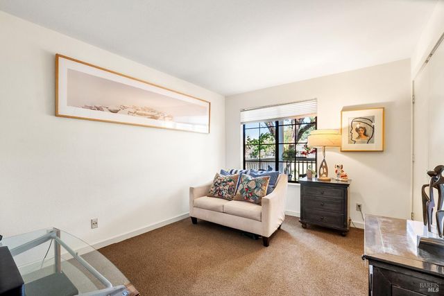 1112 Princeton Dr, Sonoma, CA 95476