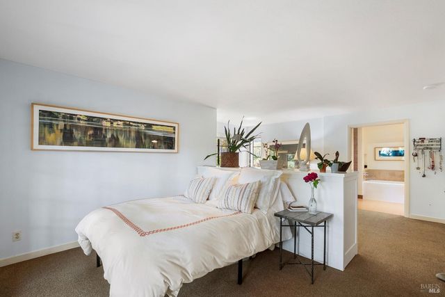 1112 Princeton Dr, Sonoma, CA 95476