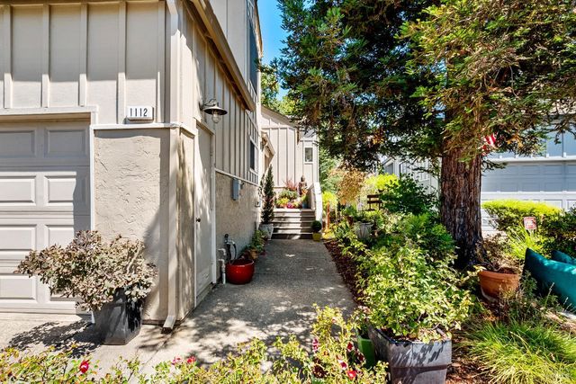 1112 Princeton Dr, Sonoma, CA 95476