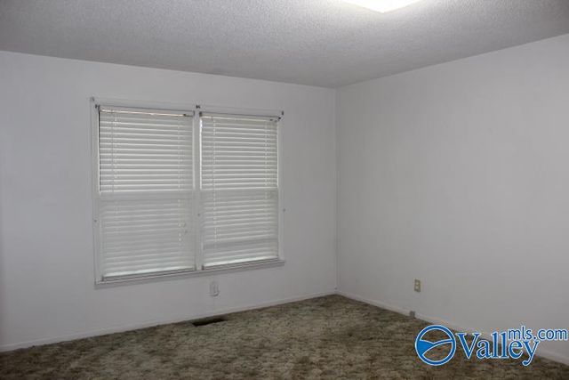 190 Croft Avenue, Rainsville, AL 35986