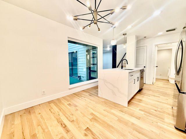 3929 Buena Vista Street F, Dallas, TX 75204