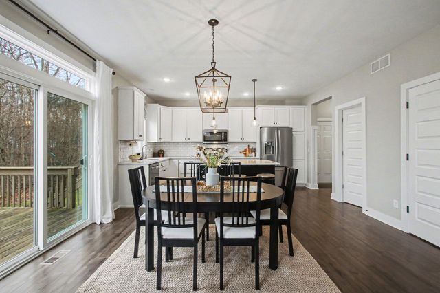 6342 Eaglewood Drive, Hudsonville, MI 49426