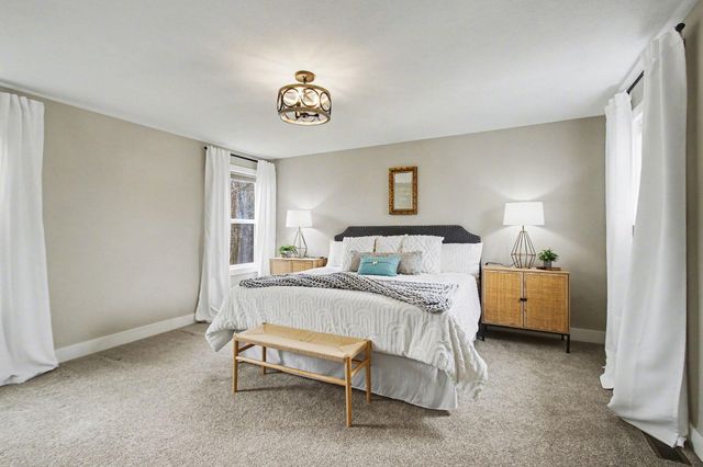 6342 Eaglewood Drive, Hudsonville, MI 49426