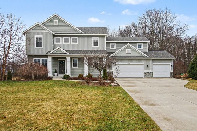 6342 Eaglewood Drive, Hudsonville, MI 49426
