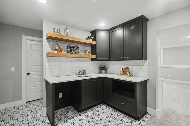 6342 Eaglewood Drive, Hudsonville, MI 49426