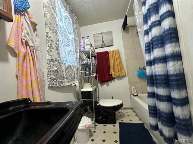 35 Fleming Street, Buffalo, NY 14206