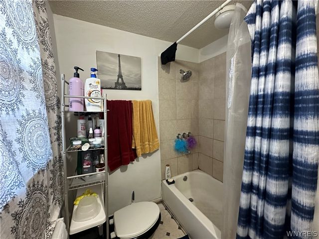 35 Fleming Street, Buffalo, NY 14206