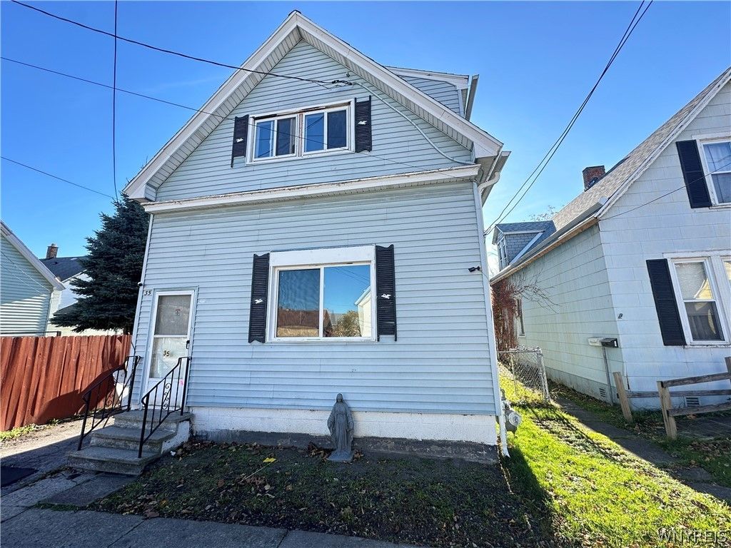 35 Fleming Street, Buffalo, NY 14206