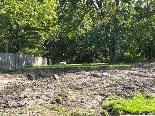 5018 NORTHLAWN Drive, Sterling Heights, MI 48310