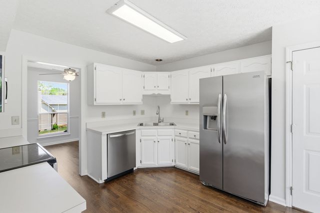 2711 Leesa Ann Ln, Old Hickory, TN 37138