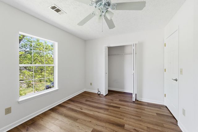 2711 Leesa Ann Ln, Old Hickory, TN 37138