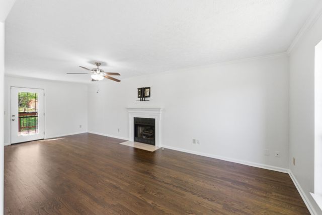 2711 Leesa Ann Ln, Old Hickory, TN 37138