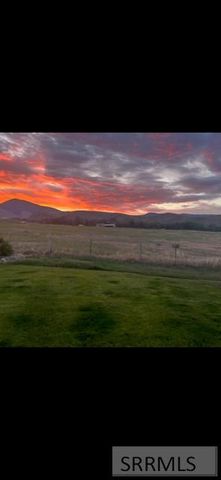 50 Bowman Lane, Salmon, ID 83467