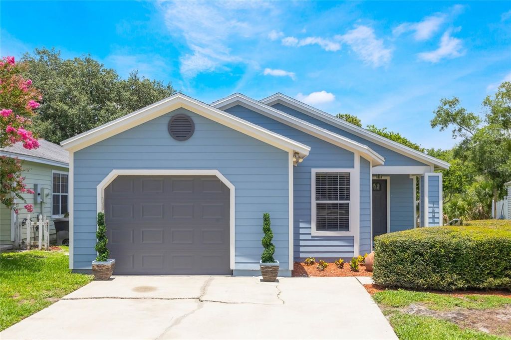 104 YORKTOWN PLACE, Sanford, FL 32771