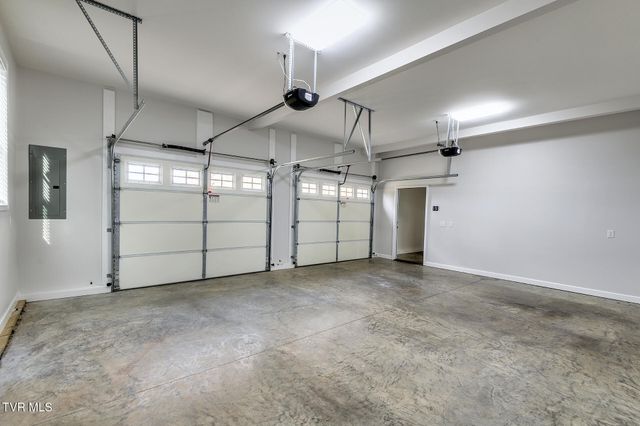 1111 Vestal Court, Greeneville, TN 37745