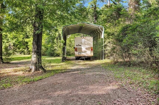 13250 Fm 830, Willis, TX 77318