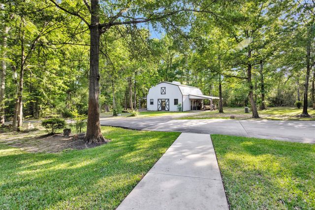 13250 Fm 830, Willis, TX 77318