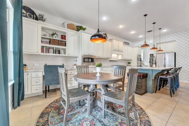 911 Ember Hills Lane, Friendswood, TX 77546