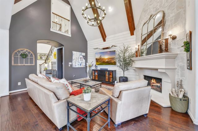 911 Ember Hills Lane, Friendswood, TX 77546