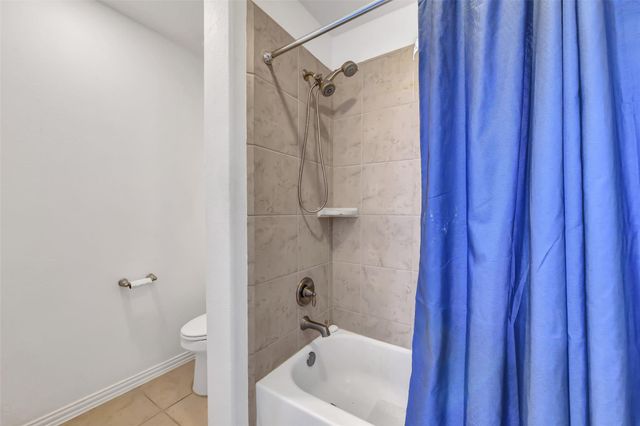 911 Ember Hills Lane, Friendswood, TX 77546