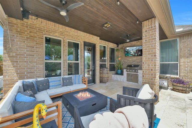 911 Ember Hills Lane, Friendswood, TX 77546