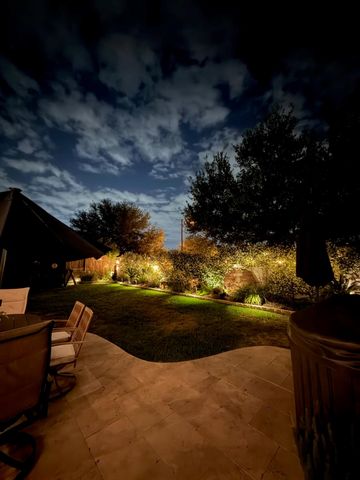 911 Ember Hills Lane, Friendswood, TX 77546