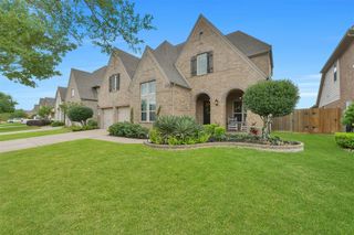 911 Ember Hills Lane, Friendswood, TX 77546