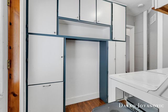 753 W State Street, Belding City, MI 48809