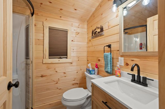 261 Dockham Shore Road, Gilford, NH 03249