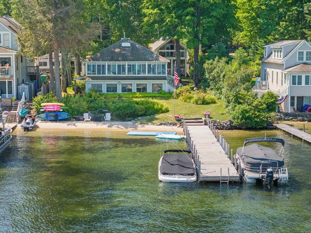 261 Dockham Shore Road, Gilford, NH 03249