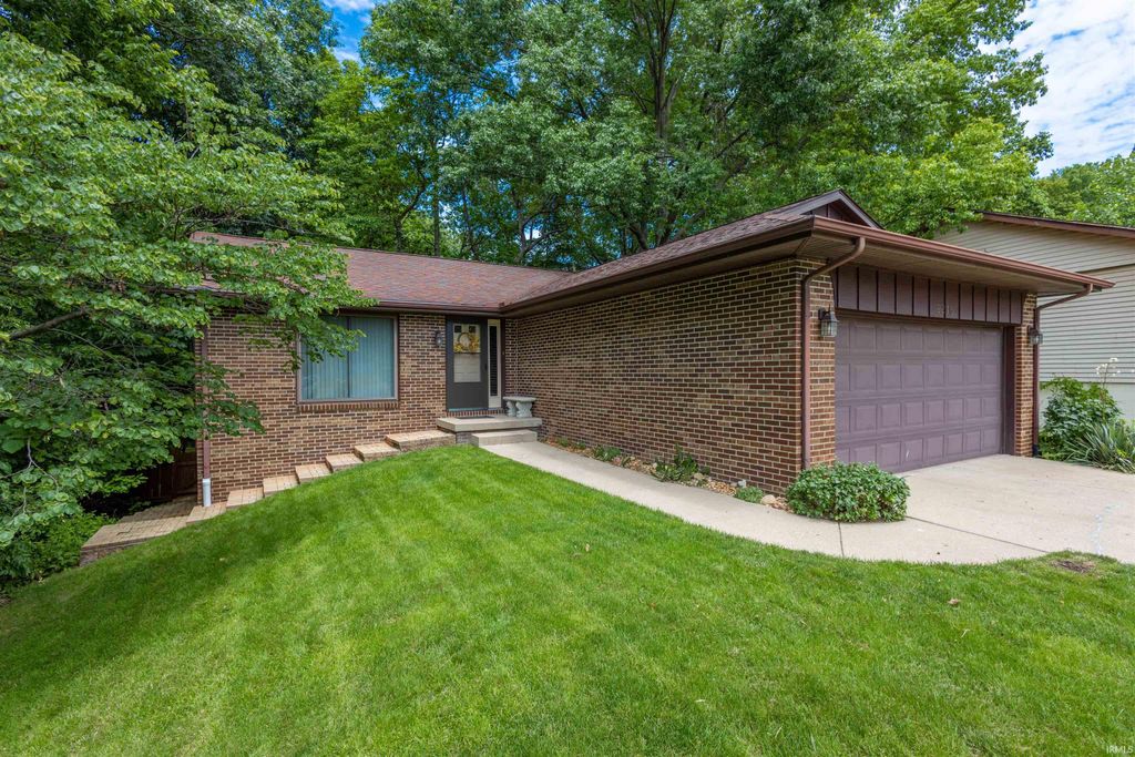 2216 Alpena Court, Lafayette, IN 47905