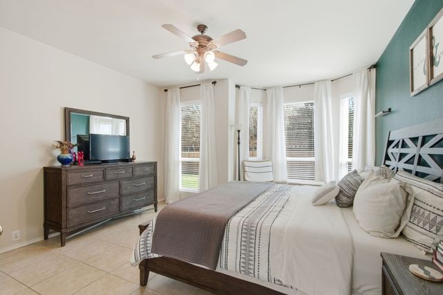 6625 Hayling Way, Denton, TX 76210