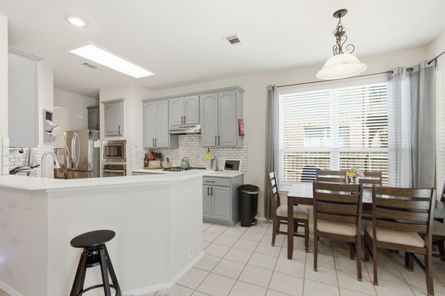 6625 Hayling Way, Denton, TX 76210