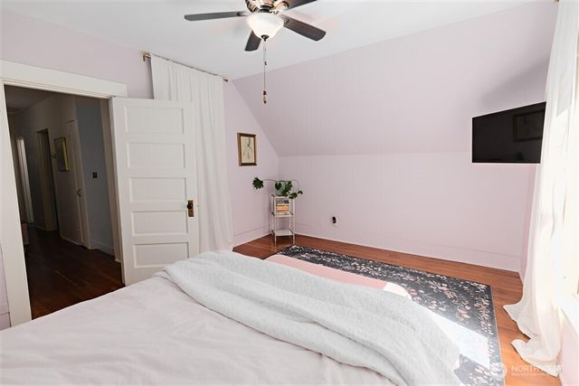 26 NE Washington Avenue, Chehalis, WA 98532