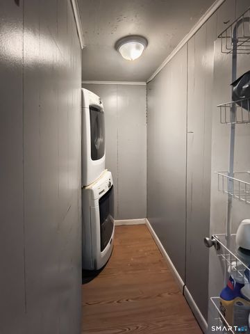 70 Walnut Street, Putnam, CT 06260