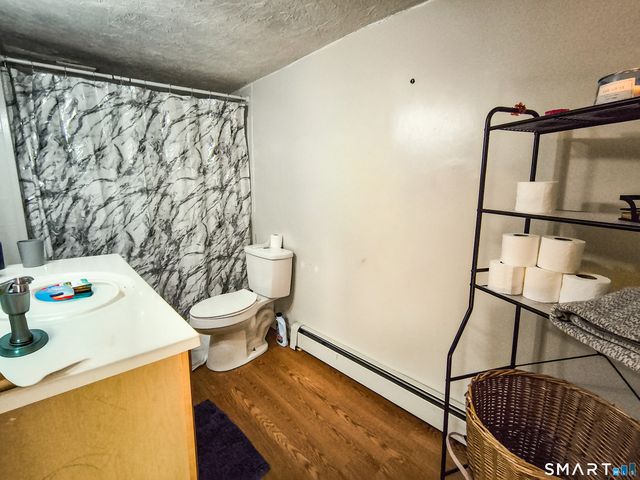 70 Walnut Street, Putnam, CT 06260