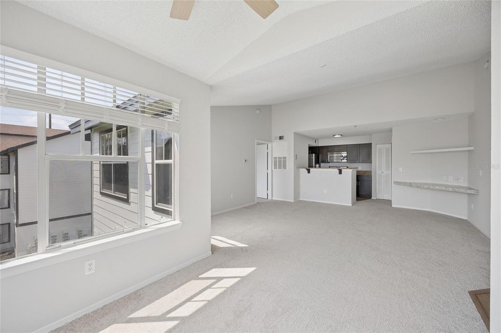 Image 12 of property listing at 2213 GRAND CAYMAN COURT 1135, Kissimmee, FL 34741