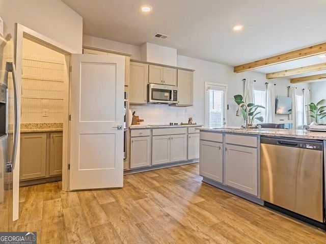 209 Agriculture Lane, Perry, GA 31069